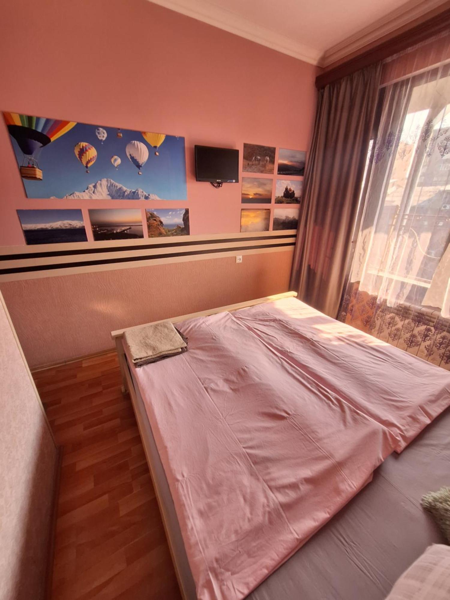 Arm Hostel Єреван Екстер'єр фото