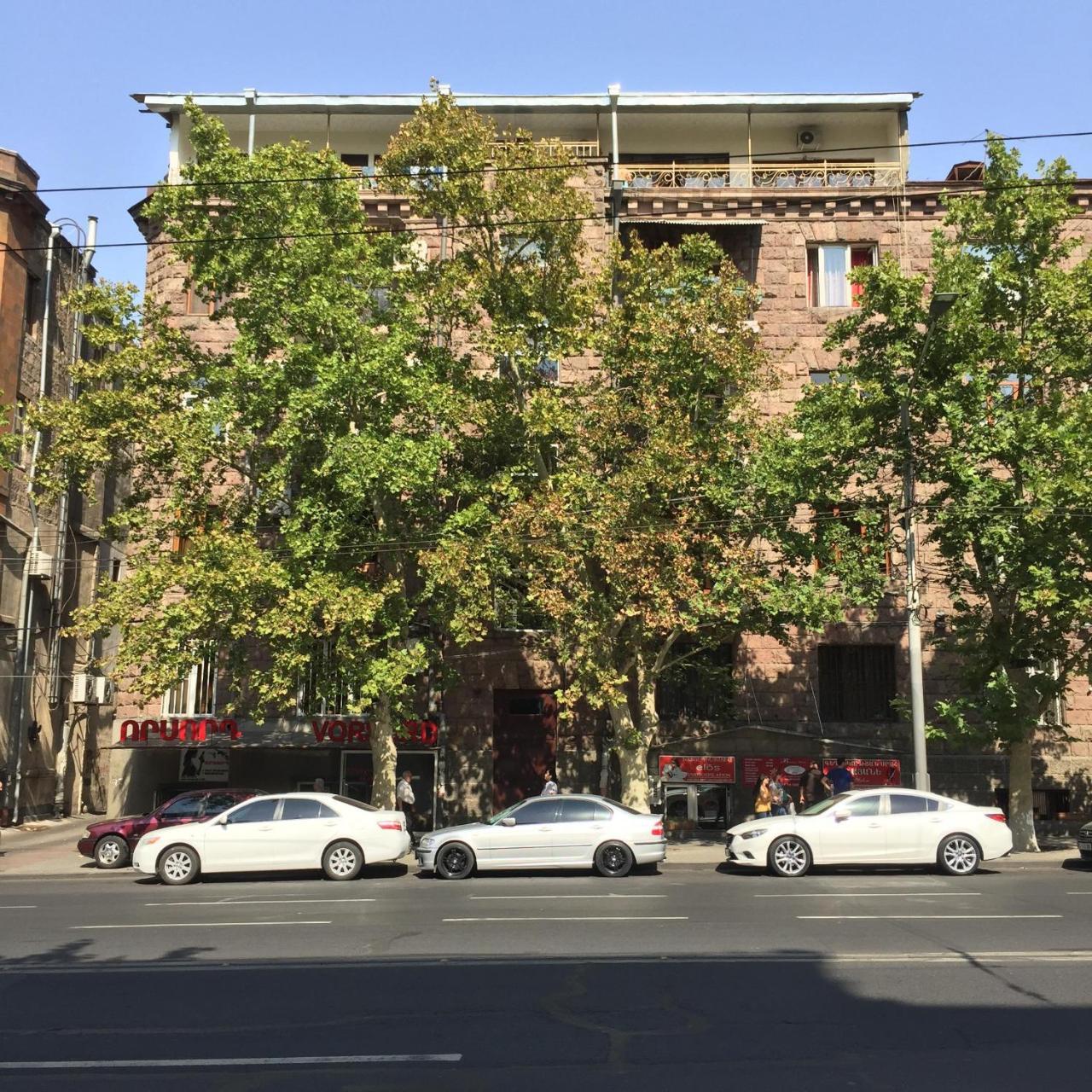 Arm Hostel Єреван Екстер'єр фото