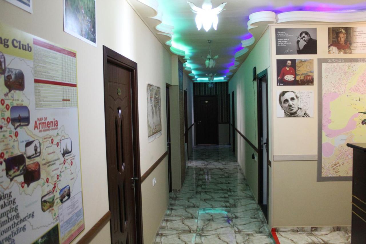 Arm Hostel Єреван Екстер'єр фото